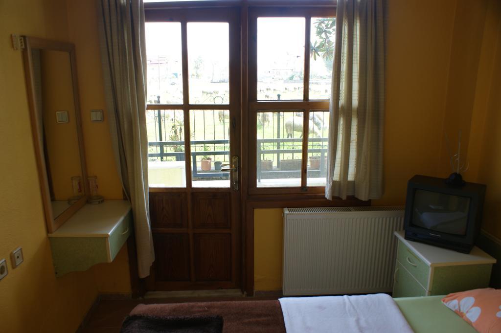 Flora Hotel Koycegiz  Zimmer foto